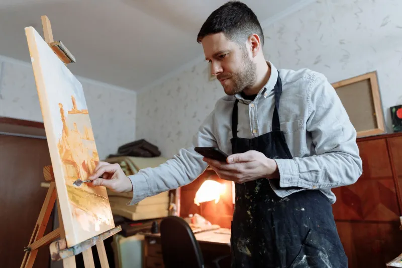 Creatively Clueless: The Unexpected Freedom of Tuning Out the Trend Machine